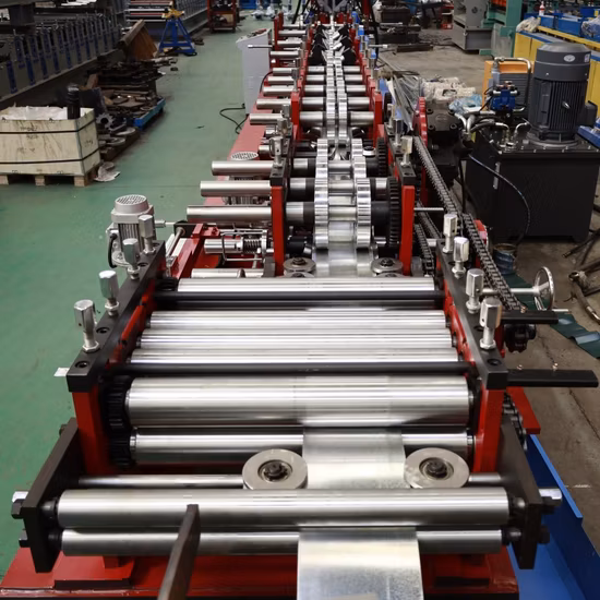 高速自動交換CZ母屋ロール成形機